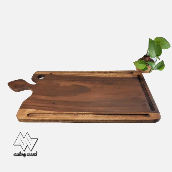 Wooden cutting board